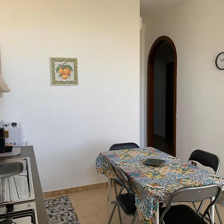 Casa Vacanza Torre Di Mezzo - Tramonto Marausa Bagian luar foto