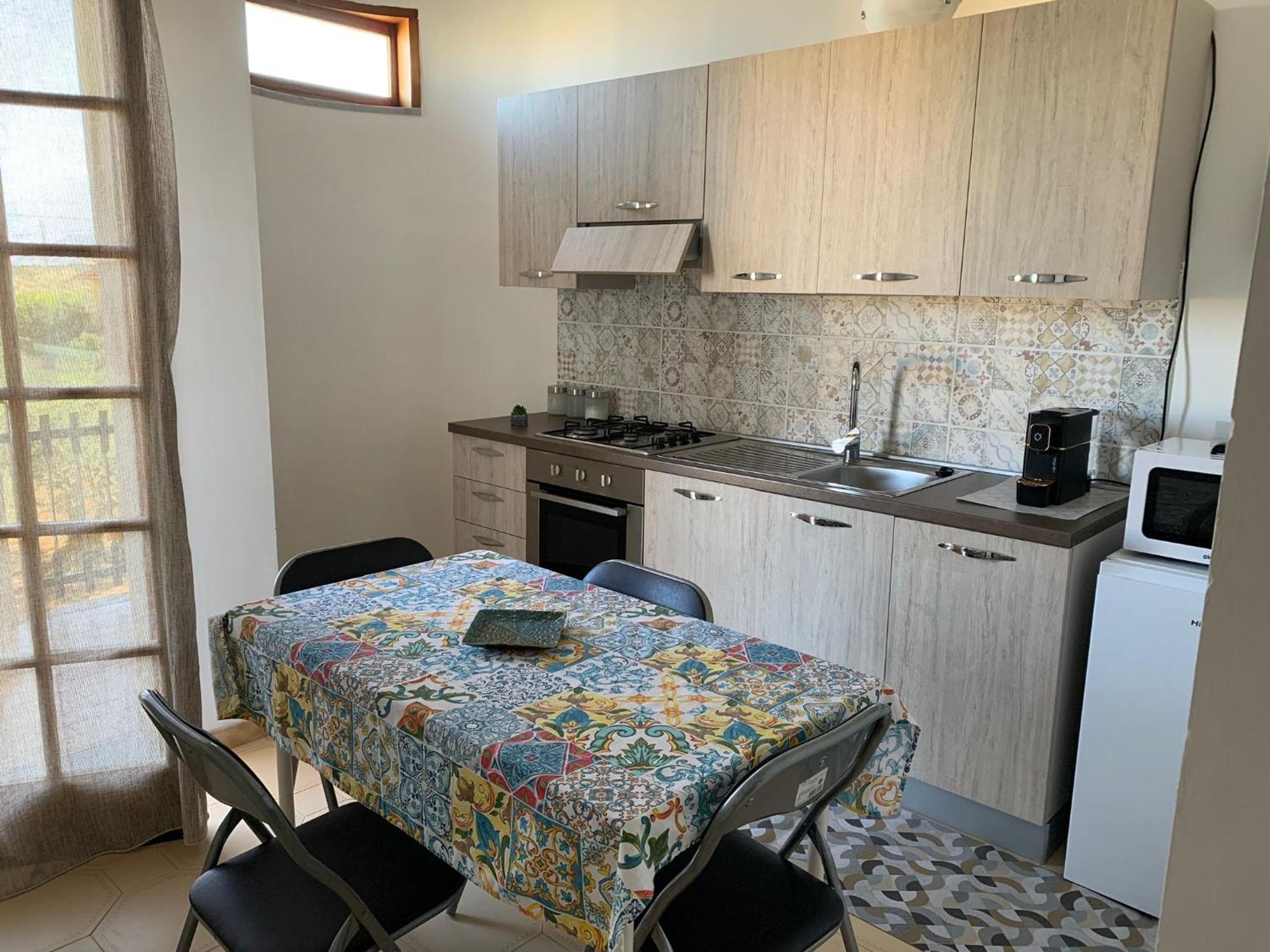 Casa Vacanza Torre Di Mezzo - Tramonto Marausa Bagian luar foto
